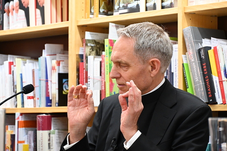 Erzbischof Georg Gänswein