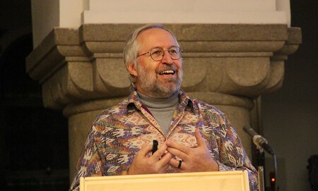 Ordensmann-P-Helm-Dialog-als-Schl-ssel-in-Krisenzeiten