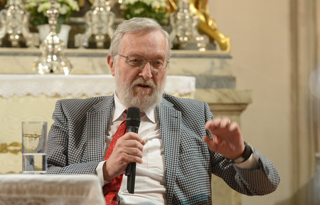 Potz-Kopftuchverbot-setzt-Staat-Religion-Beziehung-unter-Druck