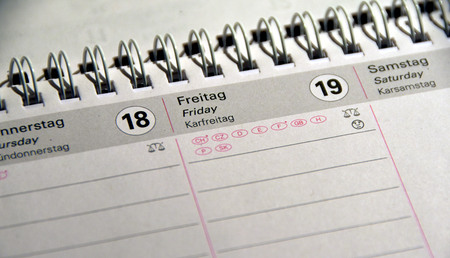 Insgesamt-49-026-Stimmen-f-r-Karfreitag-Volksbegehren