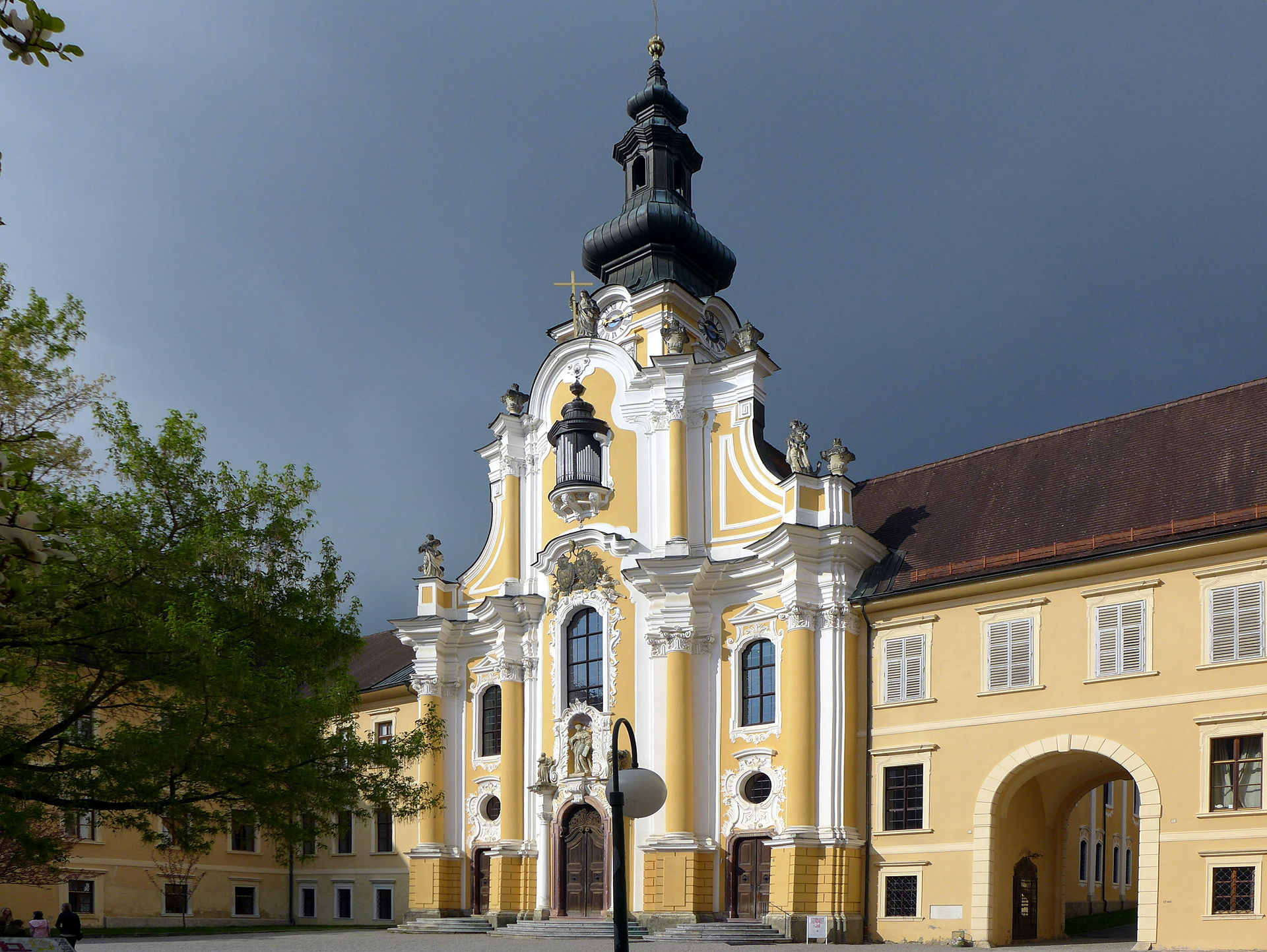 Ordensgemeinschaften im Portrait: Stift Rein
