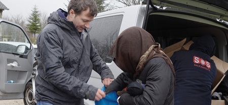 Steyler-Missionare-sammeln-Sachspenden-f-r-SOS-Balkanroute