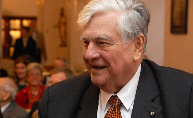 KardinalInnitzerPreis an ExVfGHPräsident Korinek verliehen